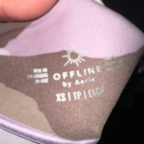 AERIE Offline Hi-Rise leggings - Picture 2 of 4